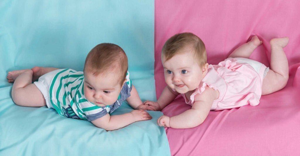 20 Alasan Kenapa Punya Bayi Kembar Itu Menyenangkan