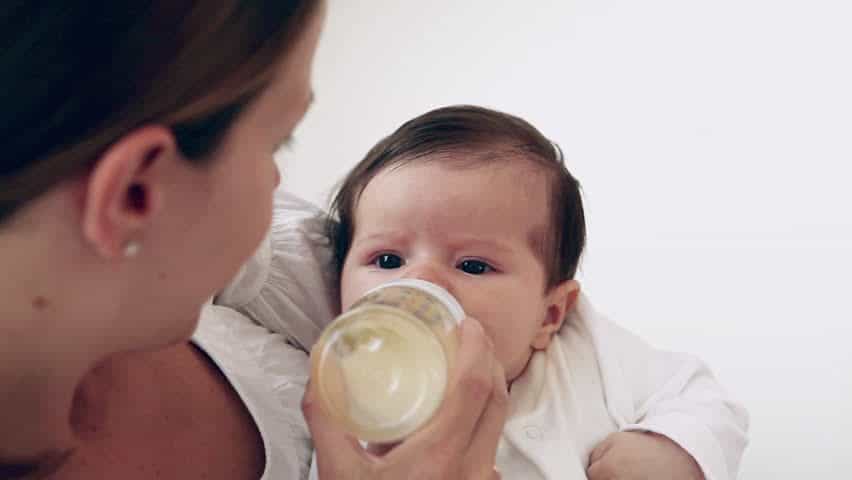 Bisakah Kandungan Susu Formula Menggantikan Manfaat ASI?