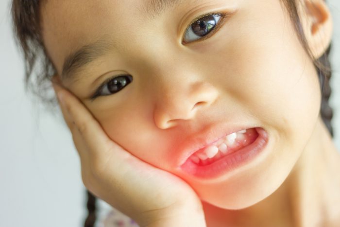 Tips Memilih Obat Sakit Gigi yang Aman untuk Si Kecil