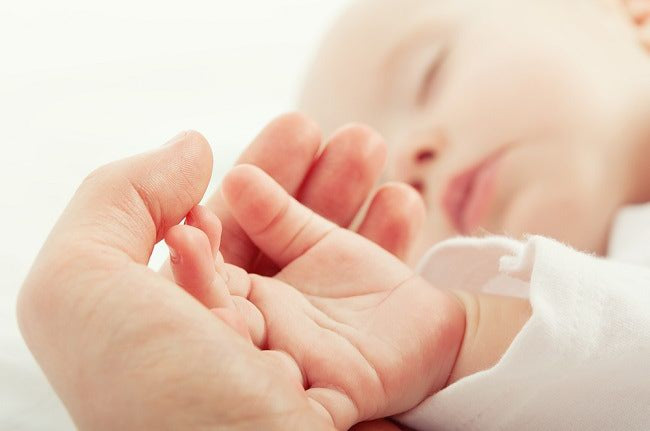 Amankah Penggunaan Hand Sanitizer pada Bayi?