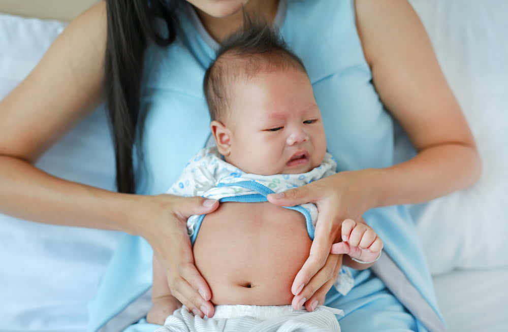 Perut Bayi Bunyi Terus-terusan, Apakah Ini Tanda Si Kecil Cacingan?